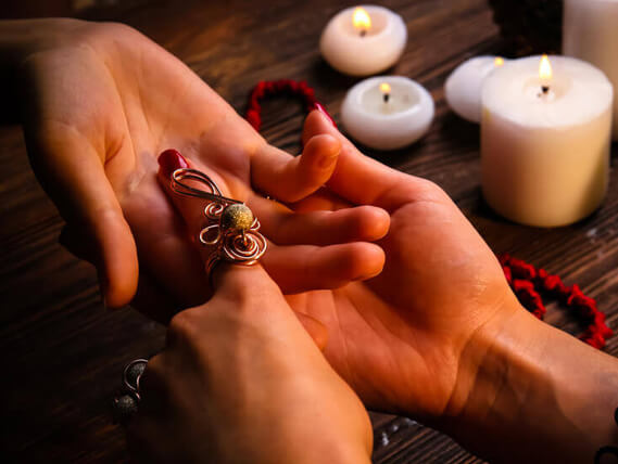 Palm Reading in Melbourne